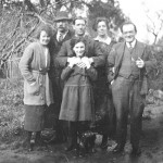Eileen, Neeta, Mary & John Powell with cousins